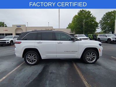2022 Jeep Grand Cherokee Summit 4x2