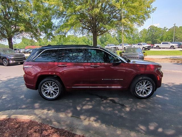 2025 Jeep Grand Cherokee Summit 4x4