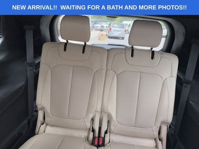 2023 Jeep Grand Cherokee L Limited 4x4