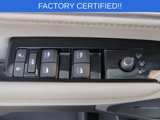 2023 Jeep Wagoneer -