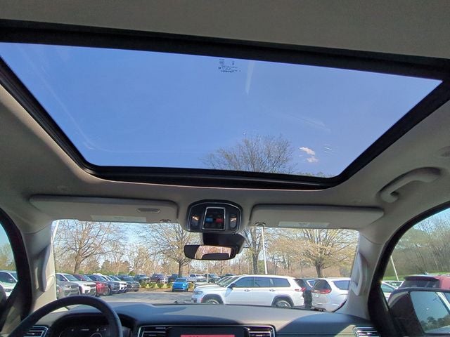 2023 Jeep Wagoneer -