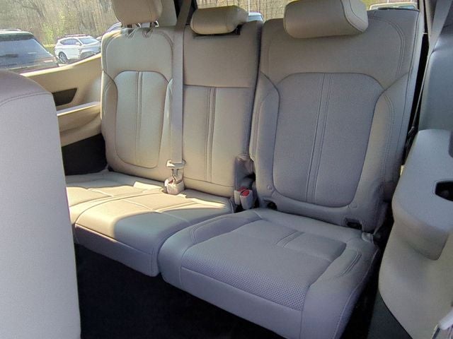 2023 Jeep Wagoneer -