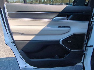 2023 Jeep Wagoneer -