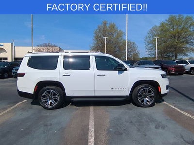 2023 Jeep Wagoneer -