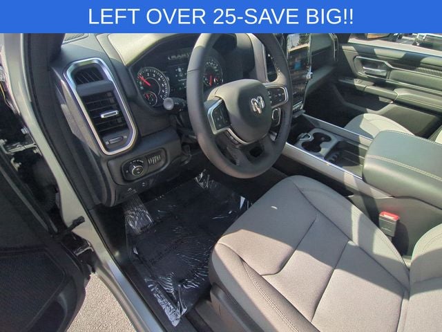 2025 RAM 1500 Big Horn Crew Cab 4x4 5'7' Box