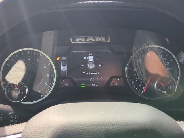2025 RAM 1500 Big Horn Crew Cab 4x4 5'7' Box