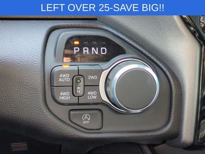 2025 RAM 1500 Big Horn Crew Cab 4x4 5'7' Box