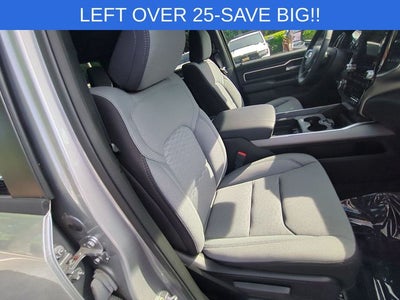 2025 RAM 1500 Big Horn Crew Cab 4x4 5'7' Box