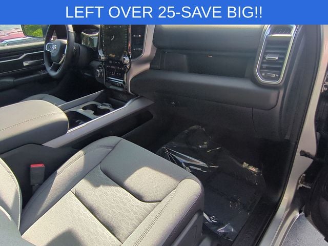 2025 RAM 1500 Big Horn Crew Cab 4x4 5'7' Box