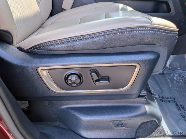 2021 RAM 1500 Limited Crew Cab 4x4 5'7' Box