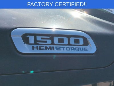 2022 RAM 1500 Laramie Crew Cab 4x4 5'7' Box