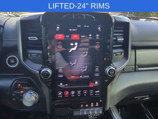 2020 RAM 1500 Laramie Crew Cab 4x4 5'7' Box