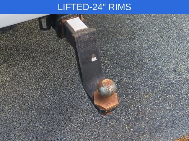 2020 RAM 1500 Laramie Crew Cab 4x4 5'7' Box