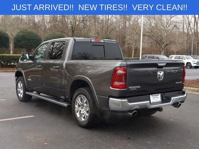 2019 RAM 1500 Laramie Crew Cab 4x4 5'7' Box