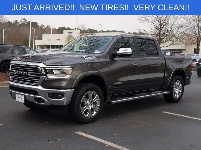 2019 RAM 1500 Laramie Crew Cab 4x4 5'7' Box