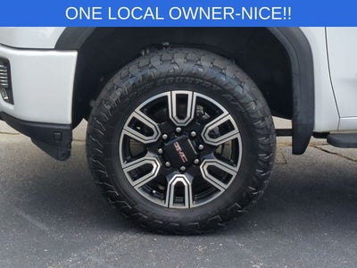 2023 GMC Sierra 2500HD 4WD Crew Cab Standard Bed AT4