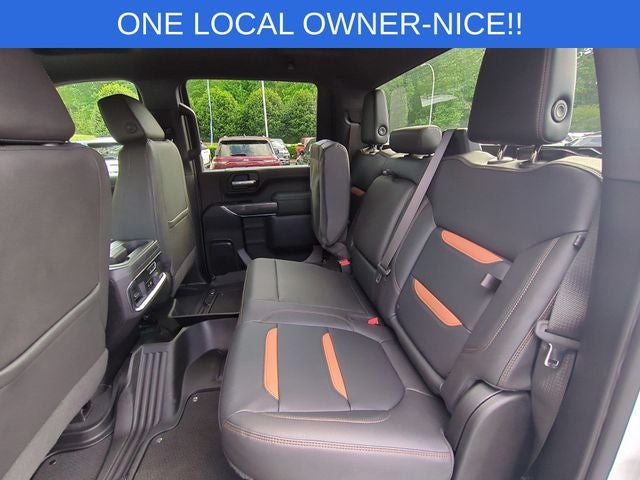 2023 GMC Sierra 2500HD 4WD Crew Cab Standard Bed AT4
