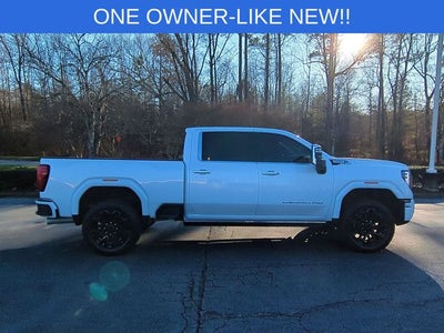 2024 GMC Sierra 2500HD 4WD Crew Cab Standard Bed Denali