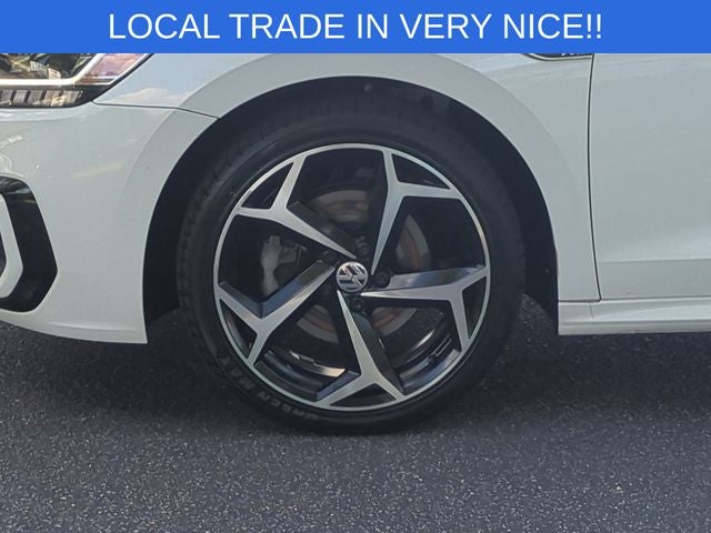 2020 Volkswagen Passat 2.0T R-Line