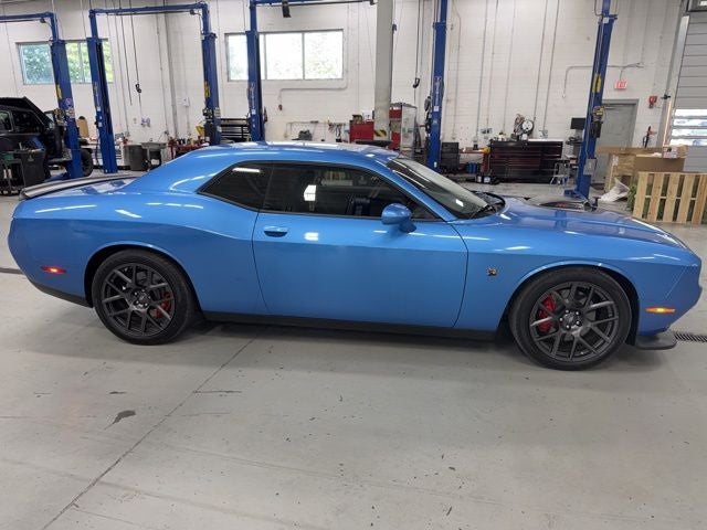 2018 Dodge Challenger 392 Hemi Scat Pack Shaker