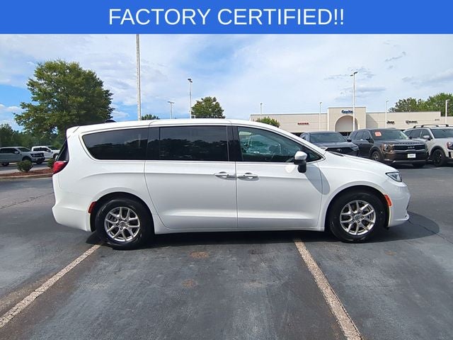 2023 Chrysler Pacifica Touring L