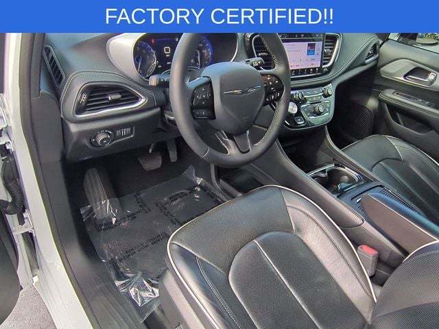 2025 Chrysler Pacifica Limited