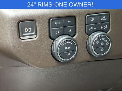 2022 Chevrolet Silverado 1500 4WD Crew Cab Short Bed LTZ
