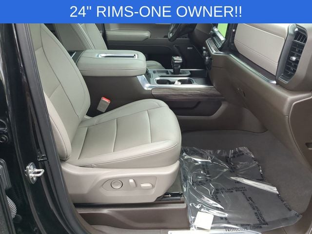 2022 Chevrolet Silverado 1500 4WD Crew Cab Short Bed LTZ