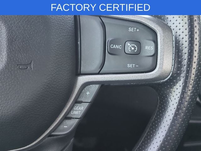 2024 RAM 3500 Tradesman Regular Cab 4x4 8' Box