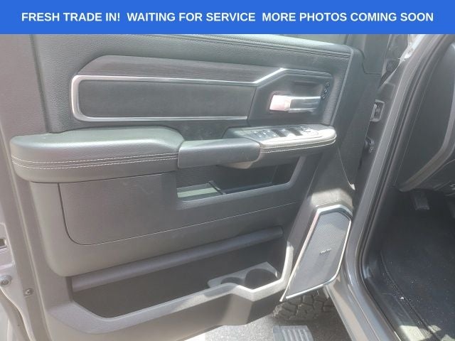 2026 RAM 3500 Laramie Crew Cab 4x4 8' Box