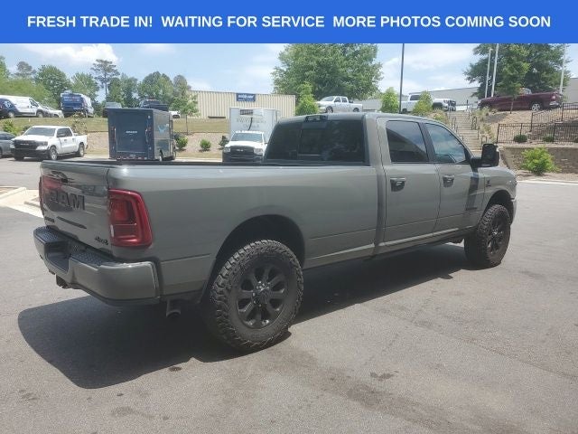 2026 RAM 3500 Laramie Crew Cab 4x4 8' Box