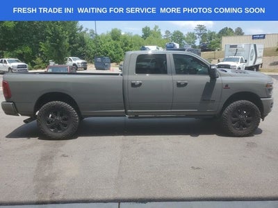 2026 RAM 3500 Laramie Crew Cab 4x4 8' Box