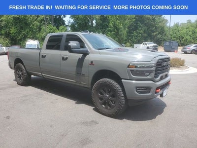 2026 RAM 3500 Laramie Crew Cab 4x4 8' Box