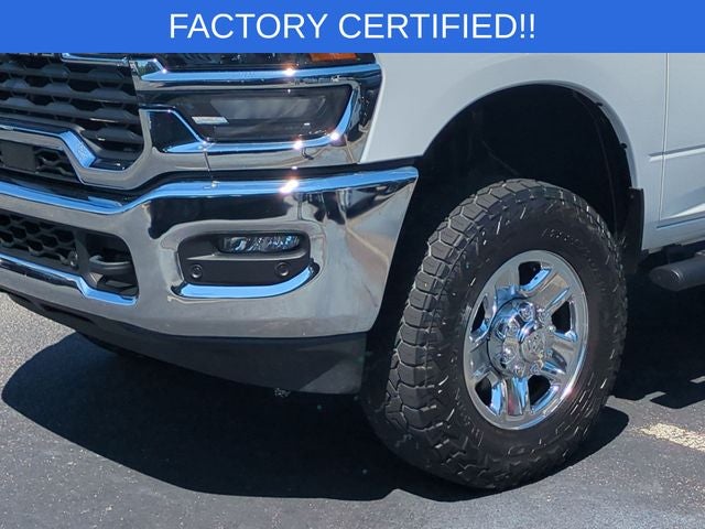 2025 RAM 2500 Tradesman Crew Cab 4x4 6'4' Box