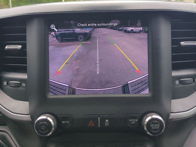 2020 RAM 3500 Big Horn Crew Cab 4x4 8' Box