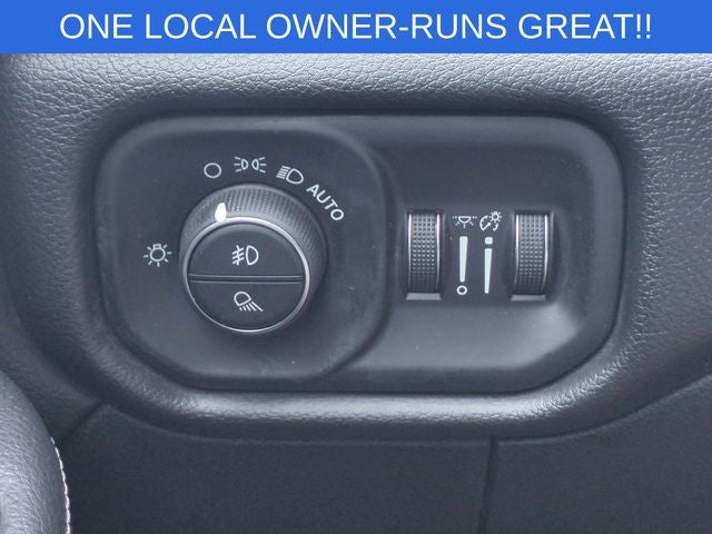 2020 RAM 3500 Big Horn Crew Cab 4x4 8' Box