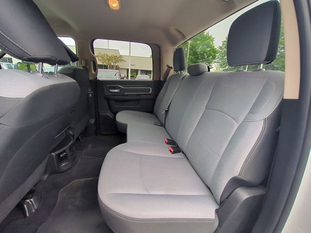 2020 RAM 3500 Big Horn Crew Cab 4x4 8' Box