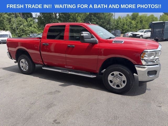 2023 RAM 2500 Tradesman Crew Cab 4x4 6'4' Box