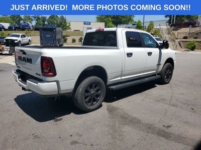 2025 RAM 2500 Big Horn Crew Cab 4x4 6'4' Box