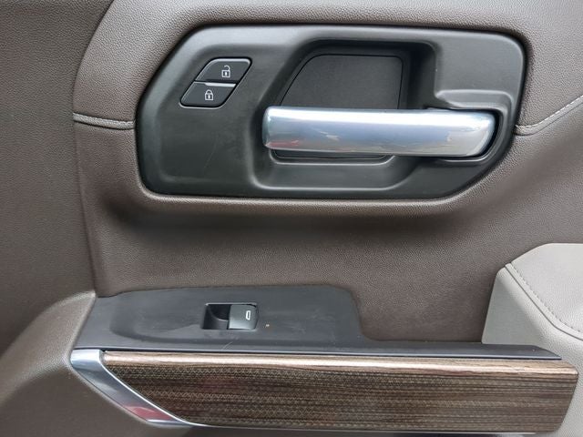 2021 Chevrolet Silverado 1500 4WD Crew Cab Short Bed LT