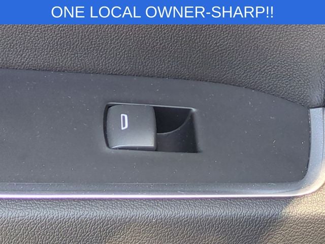 2022 GMC Sierra 1500 4WD Crew Cab Short Box Elevation