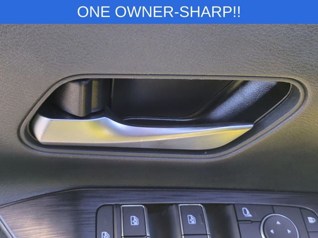 2025 Nissan Kicks SR FWD