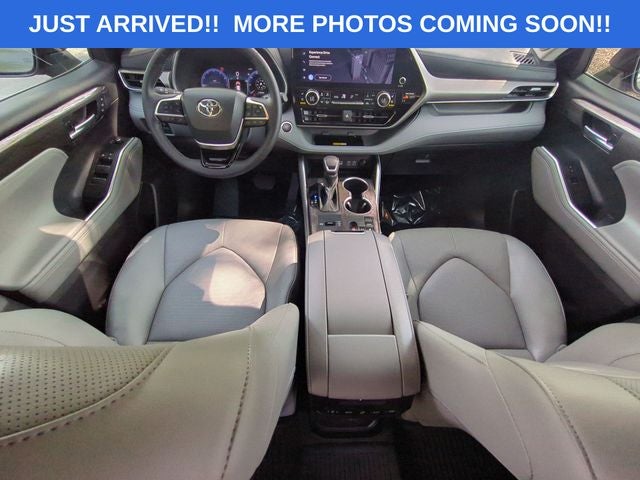 2025 Toyota Highlander Limited