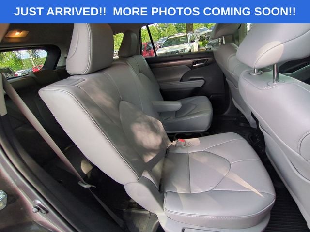 2025 Toyota Highlander Limited