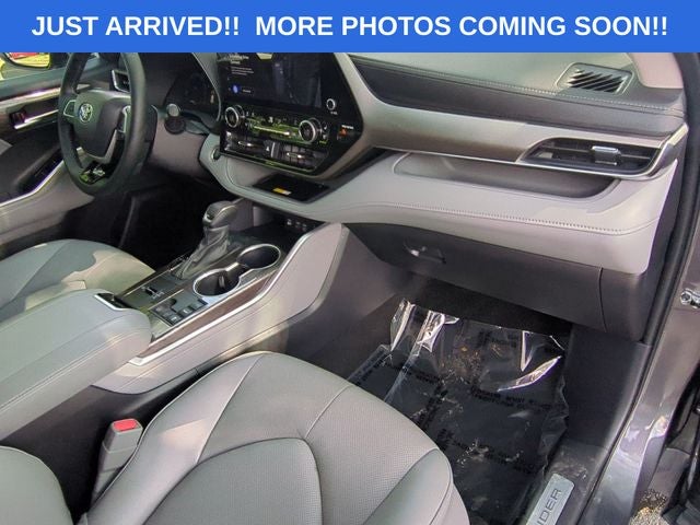 2025 Toyota Highlander Limited