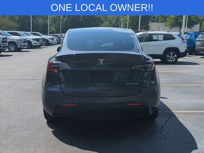 2022 Tesla Model Y Long Range Dual Motor All-Wheel Drive