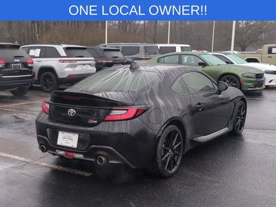 2024 Toyota GR86 Premium