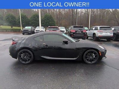 2024 Toyota GR86 Premium