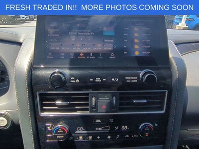 2023 INFINITI QX80 LUXE