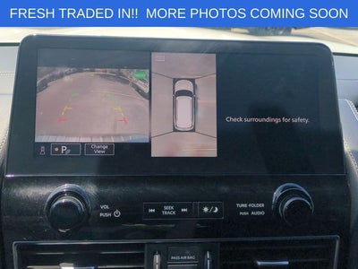 2023 INFINITI QX80 LUXE